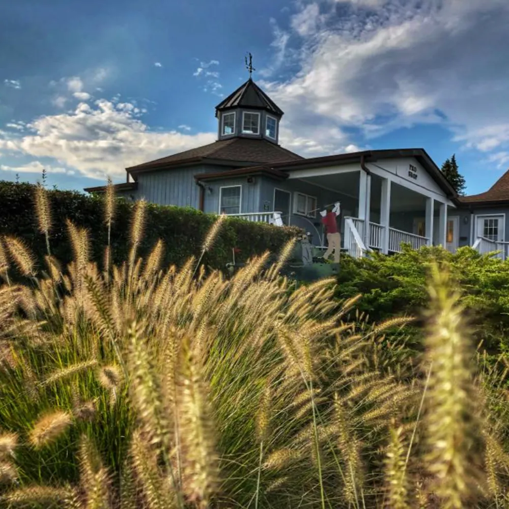 red hook golf club 01